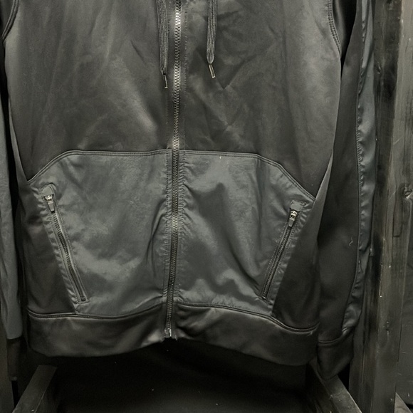 𝅺old Navy- black polyester and gray nylon lined lightweight jacket with h… - Picture 4 of 6